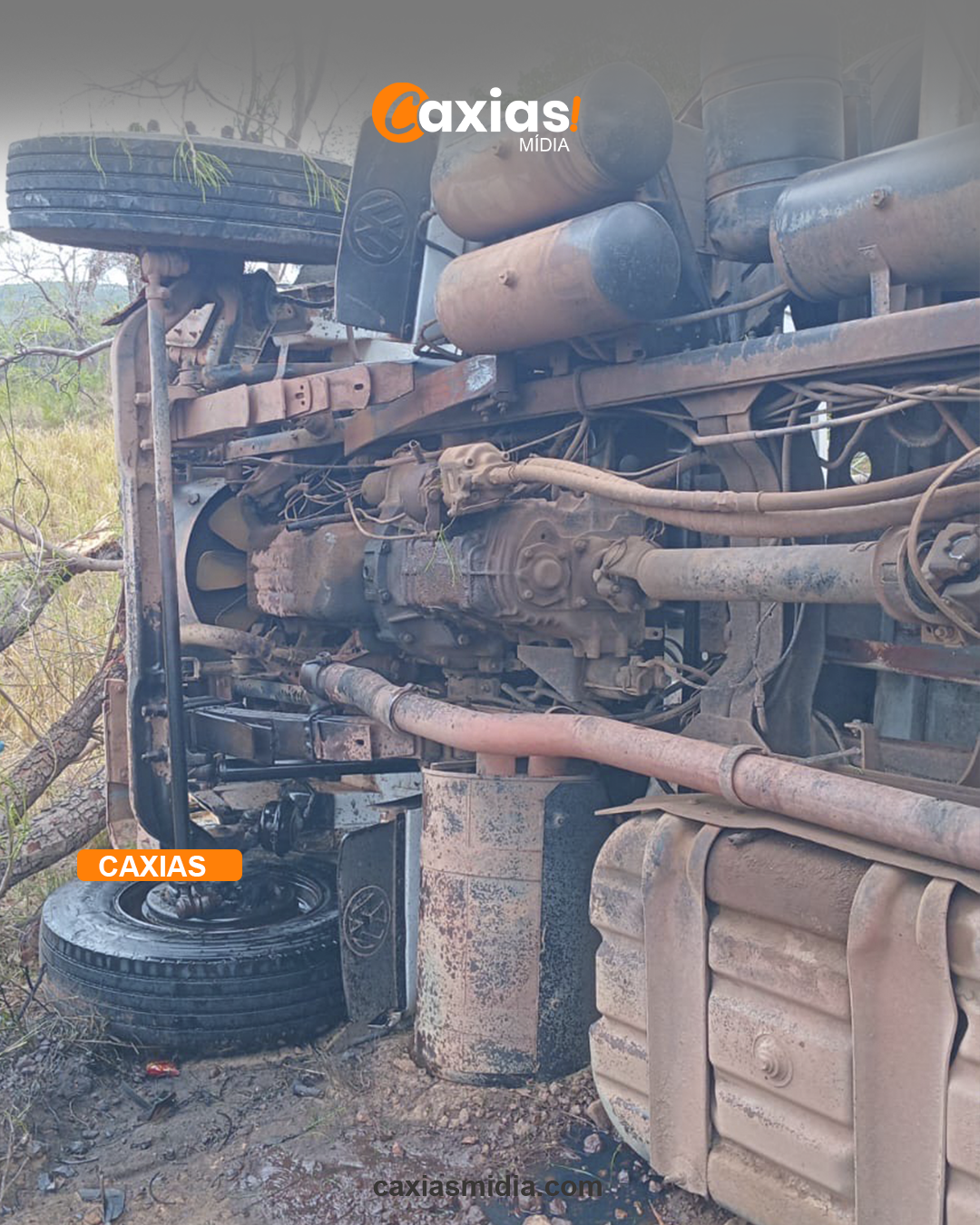 Grave acidente entre caçamba e carro de passeio é registrado na MA-034 em Caxias.